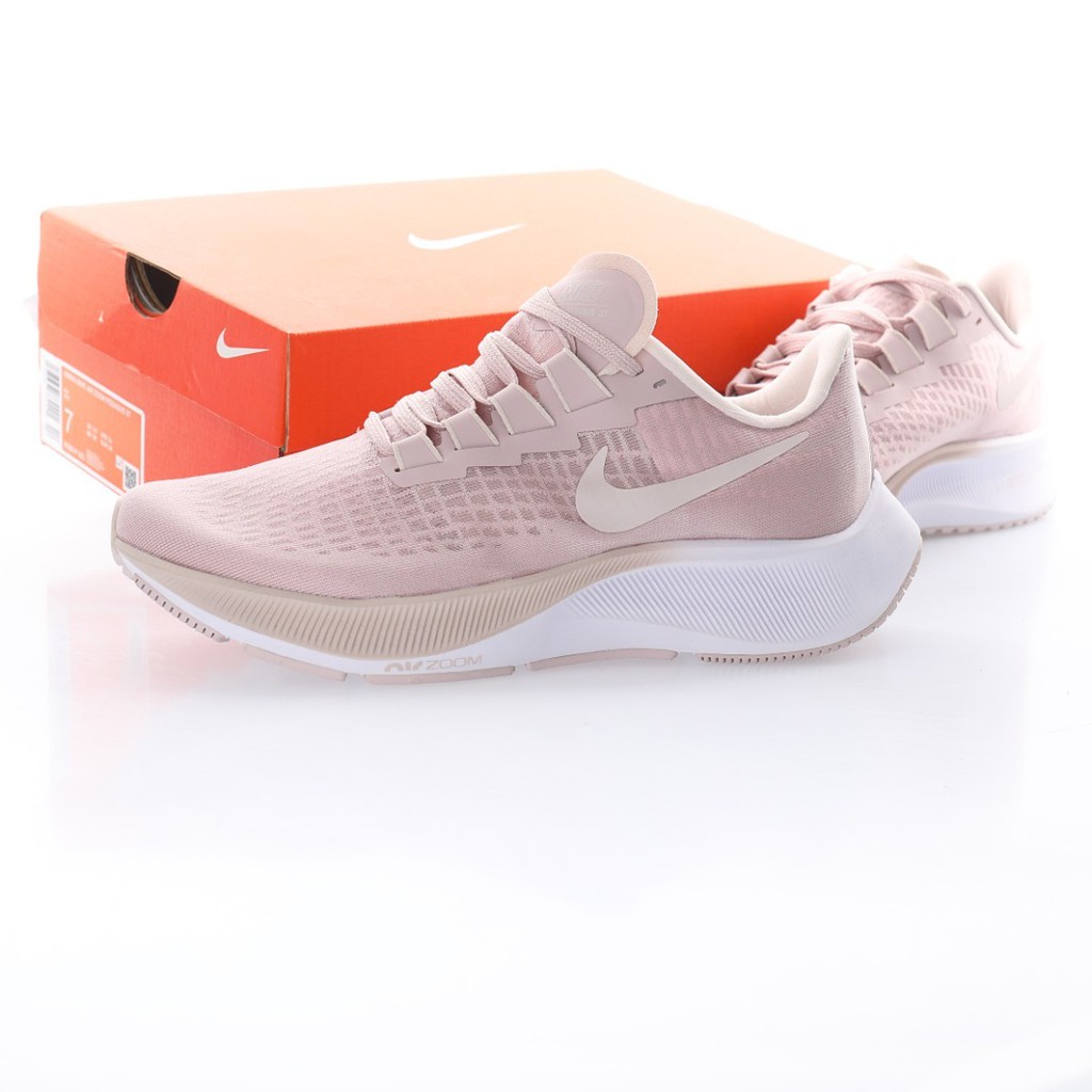 nike running shoes peach