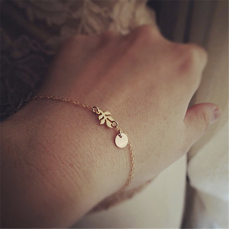 simple gold bracelet designs for ladies