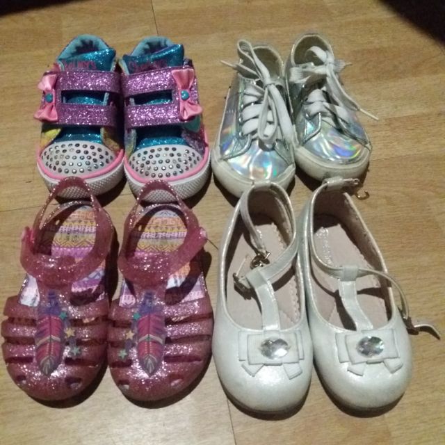 sketchers crocs
