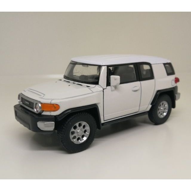 toyota fj cruiser toy