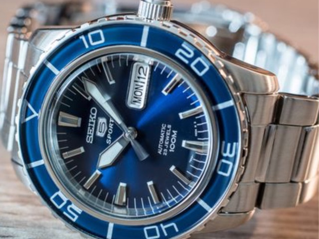 seiko watches 5 sports snzh53k1