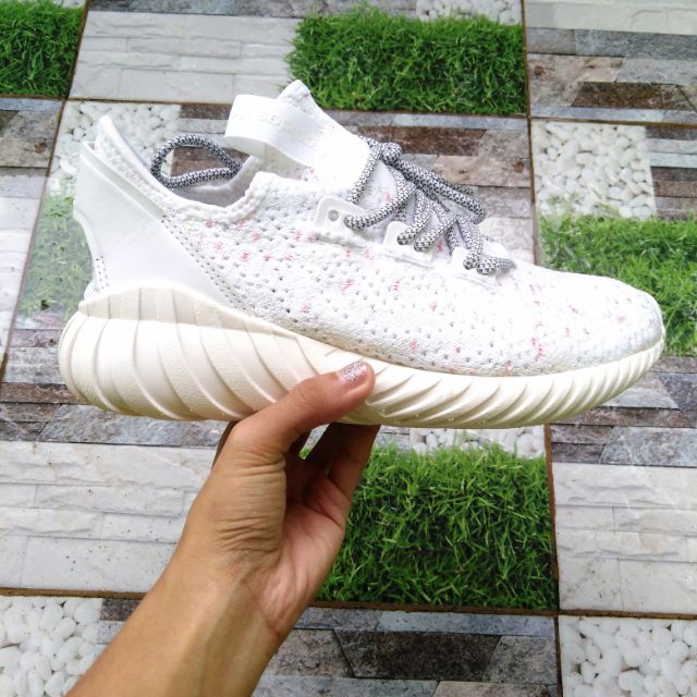 adidas tubular 37