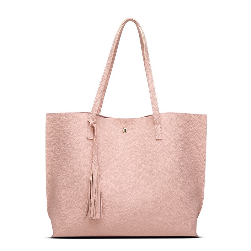 trendy totes for summer