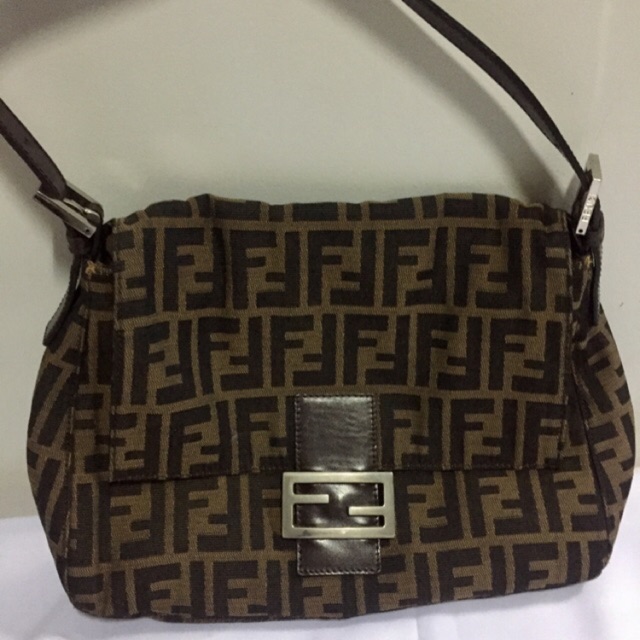 fendi shoulder bag price