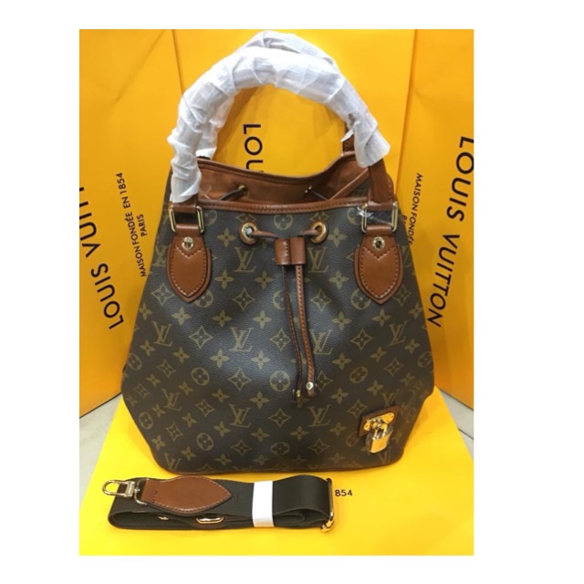 lv bucket bag