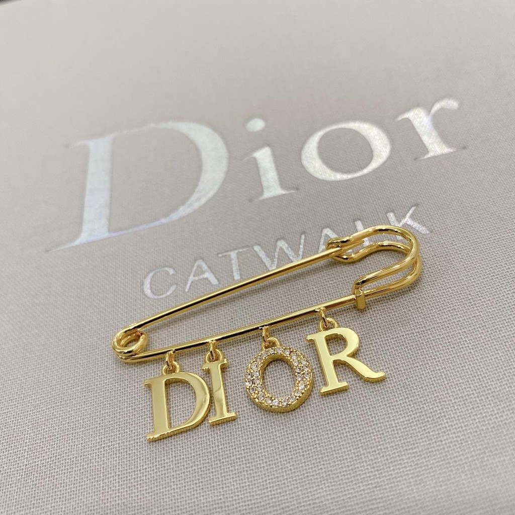 dior pin brooch