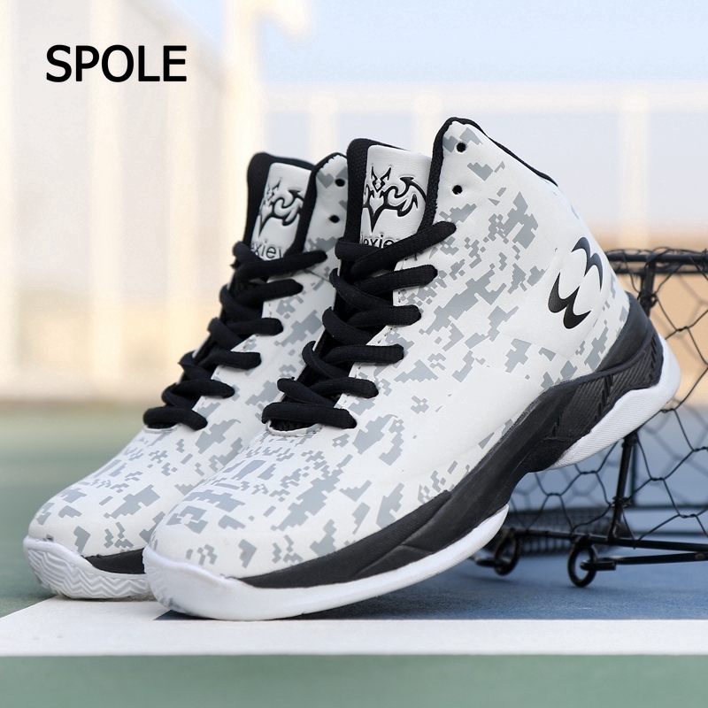 boys size 12 basketball shoes