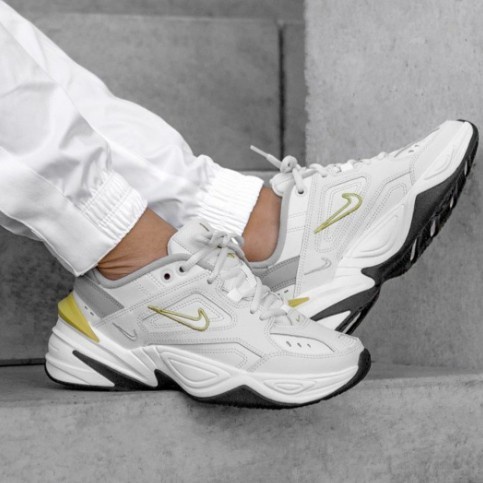físicamente Rugido Melódico ┇✟Nike sports shoes Nike M2K Tekno White Orange Rendered Silver Catwalk  Pure White Daddy Shoes Nike | Shopee Philippines