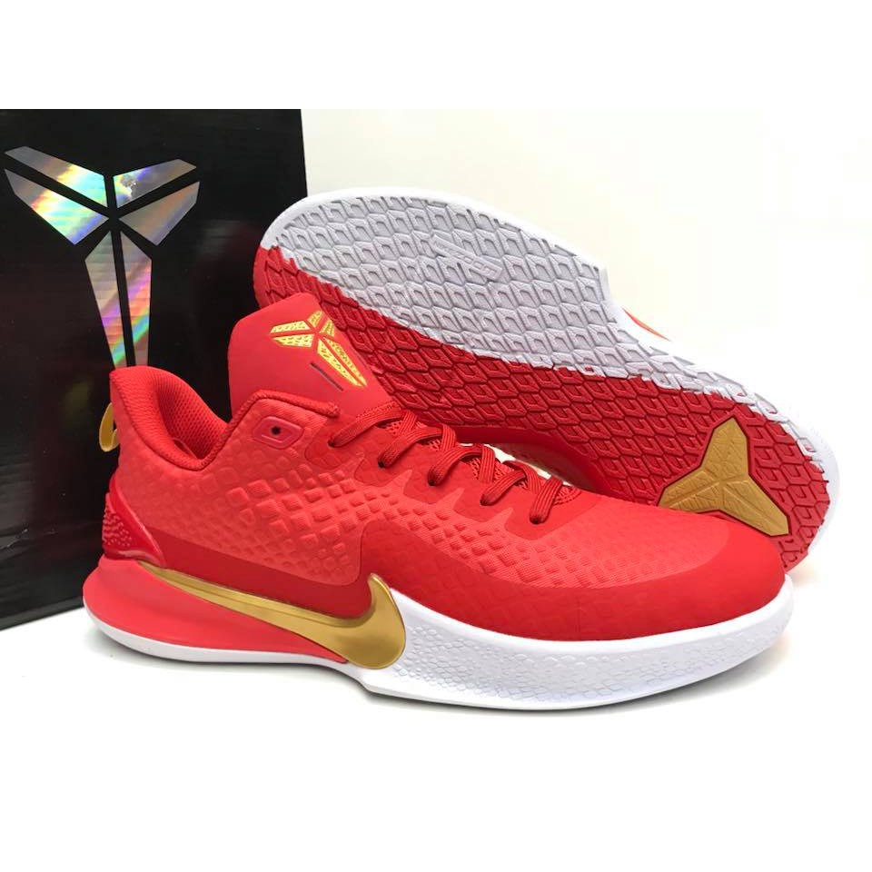 red kobe basketball shoes