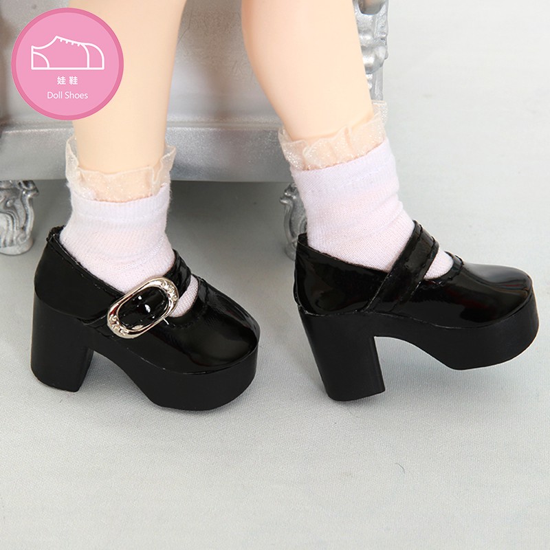 classic black high heel shoes