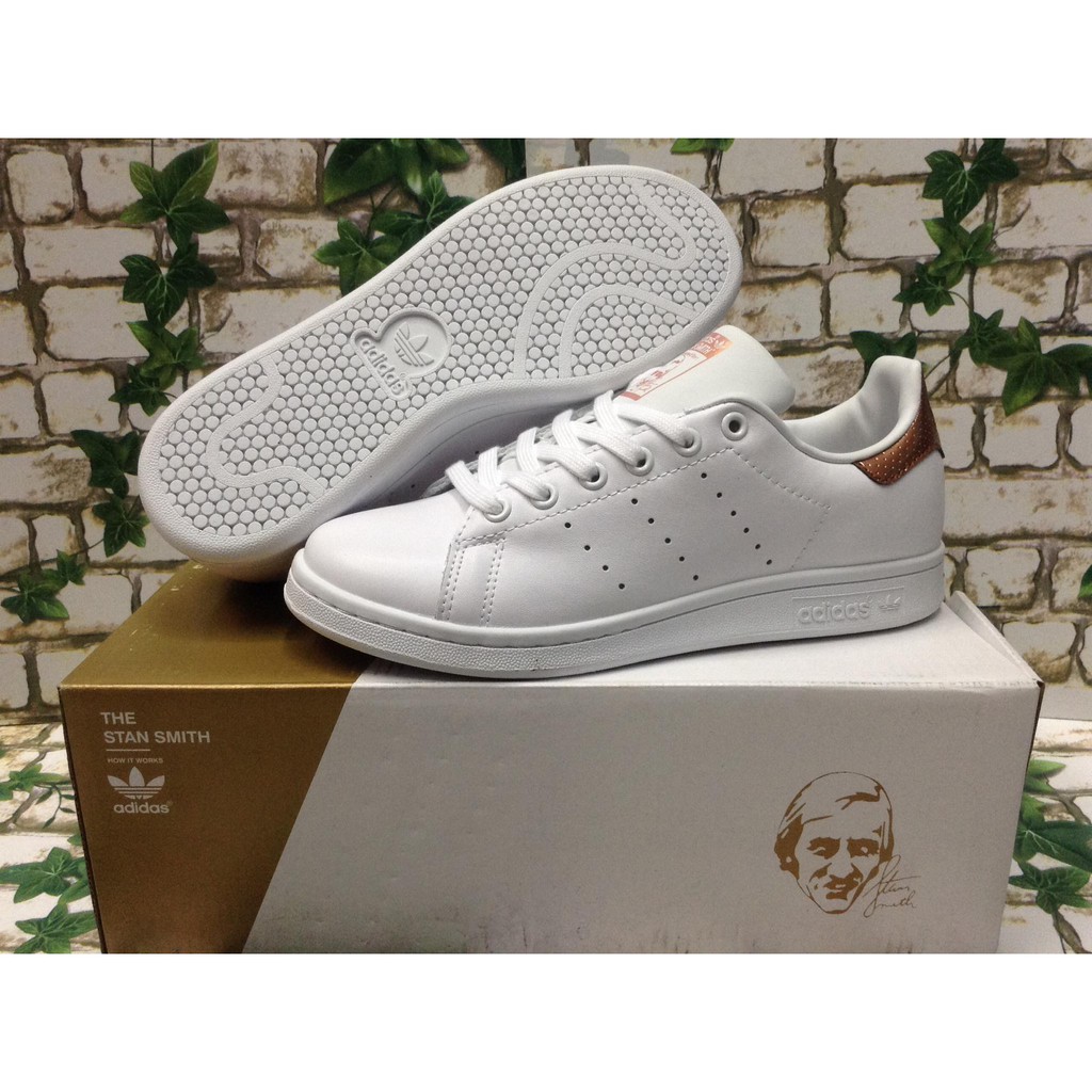 adidas women's stan smith rose gold & white sneakers