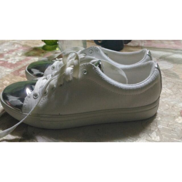 white shoes payless