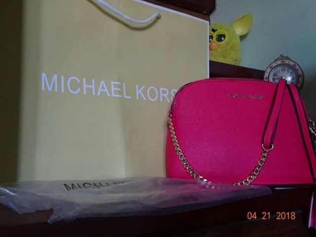 hot pink mk bag