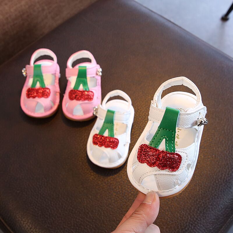size 2 and half baby shoes