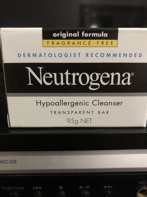 neutrogena hypoallergenic cleanser