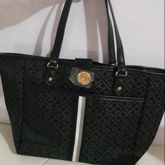 tommy hilfiger tote handbags