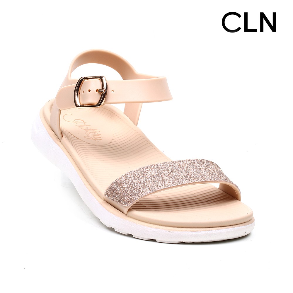 cln yucca flat sneakers