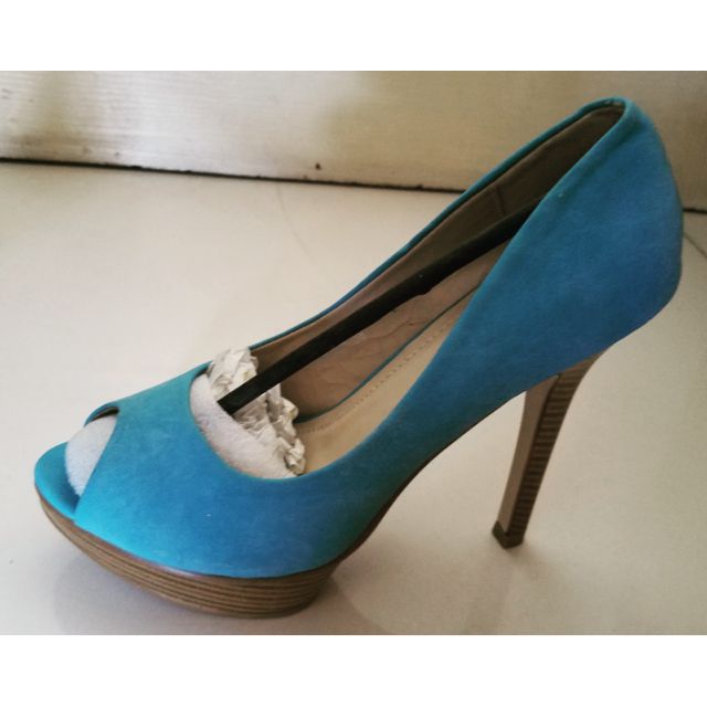 turquoise platform heels