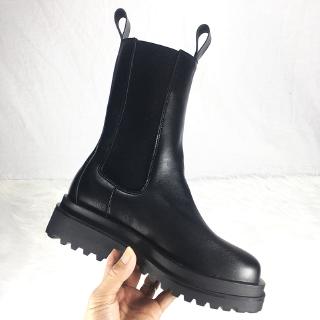 flat bottom chelsea boots