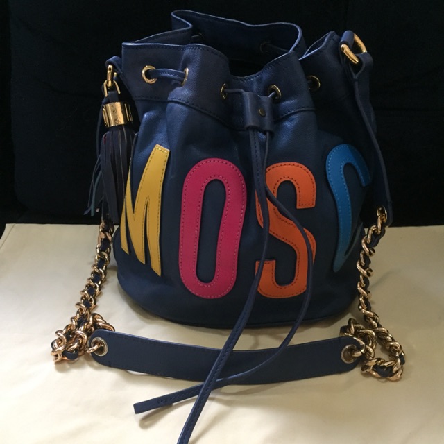 moschino sling bag