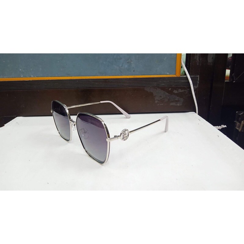 Burberry sunglasses polarized ✓High Quality ✓New Model ✓Fashionable ✓With  box, case, wiper and card | Shopee Philippines