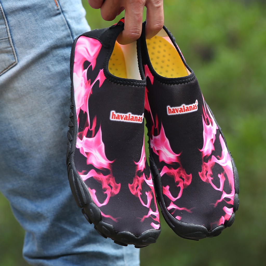 havaianas beach shoes