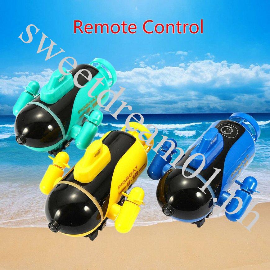 submarine with remote control