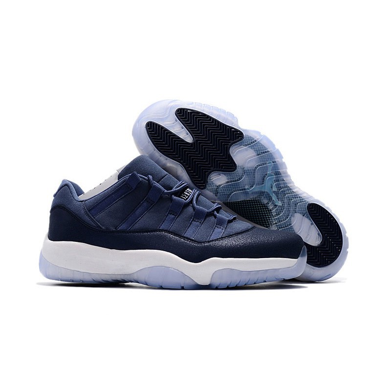 air jordan 11 low blue moon