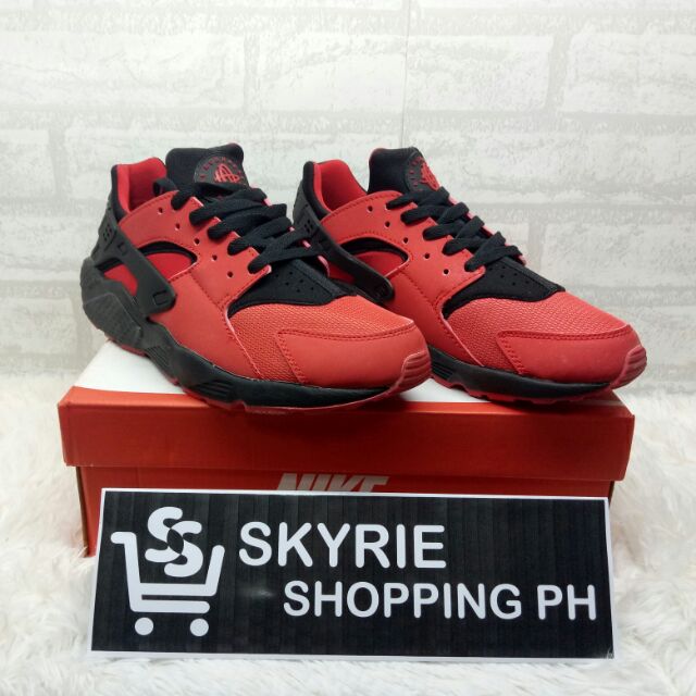 nike huarache red and black