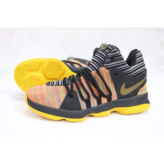 kd zoom basketball shoes