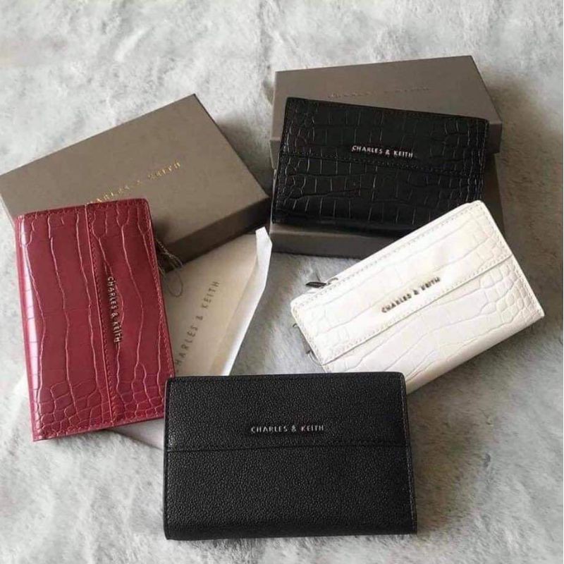 CHARLES AND KEITH SNAP BUTTON WALLET | Shopee Philippines