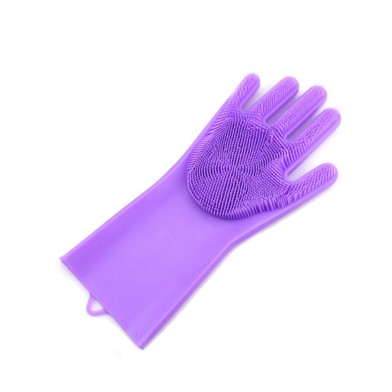 purple dishwashing gloves