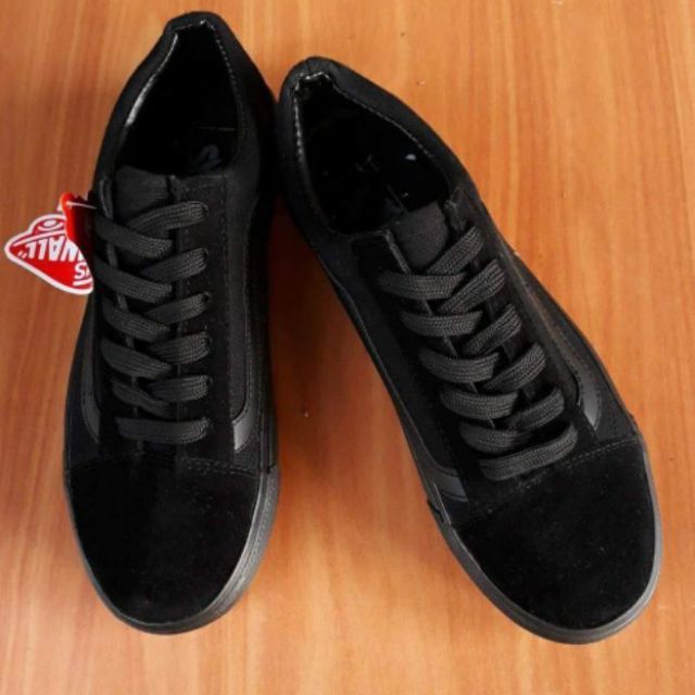 mens all black vans old skool