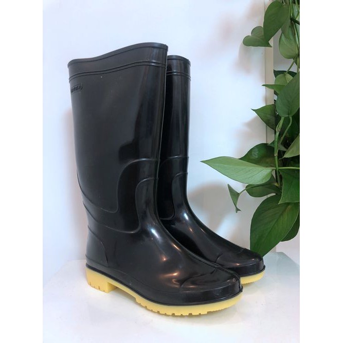 mens rain and snow boots