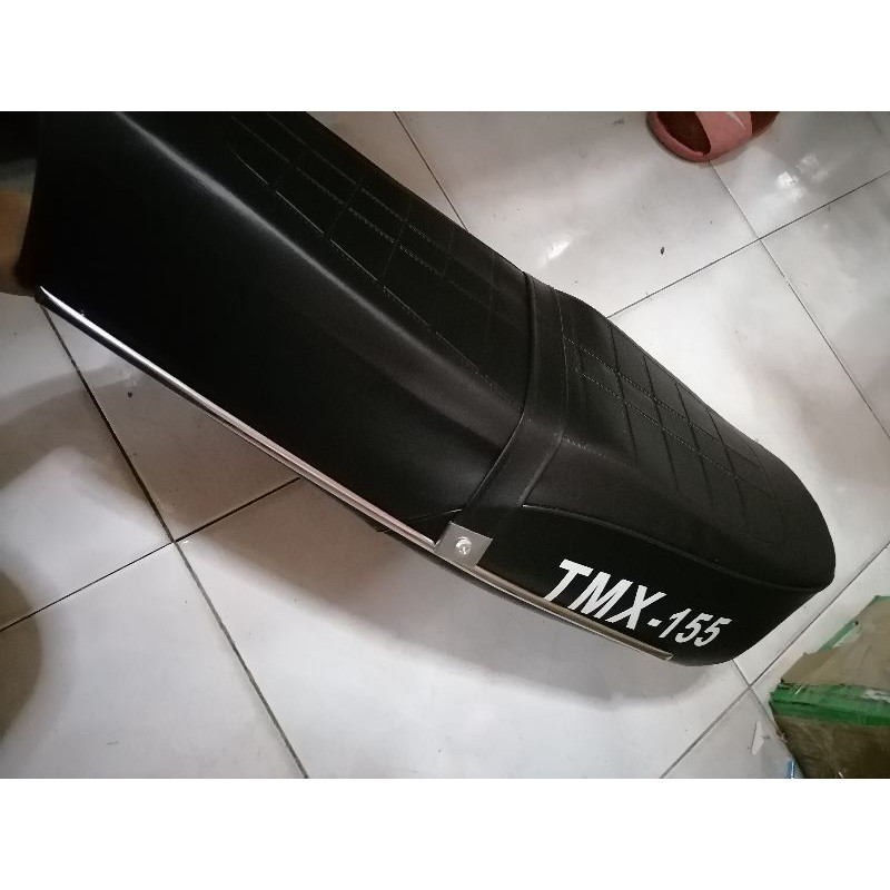 tmx 155 seat design