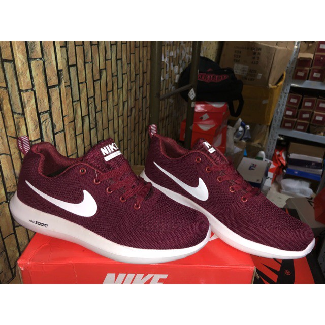 zoom running shoes