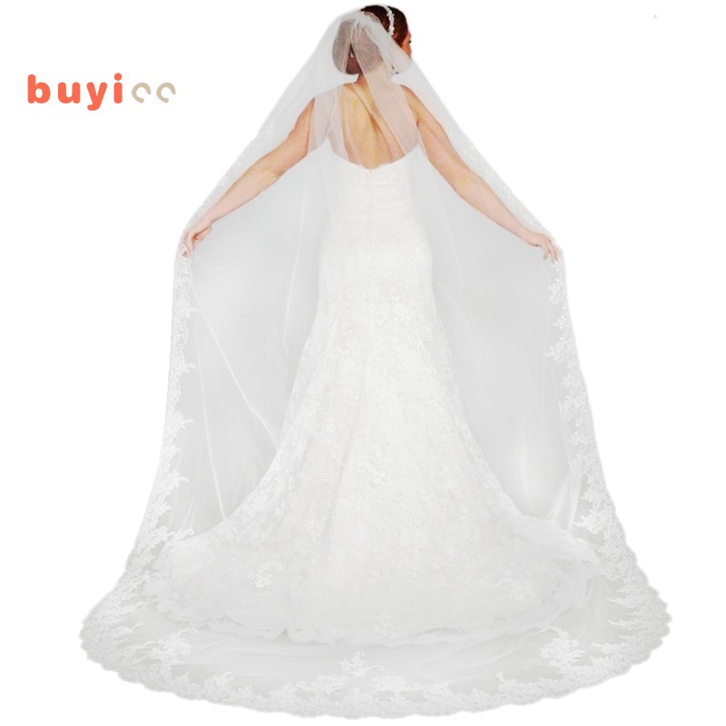 long bridal veils with lace