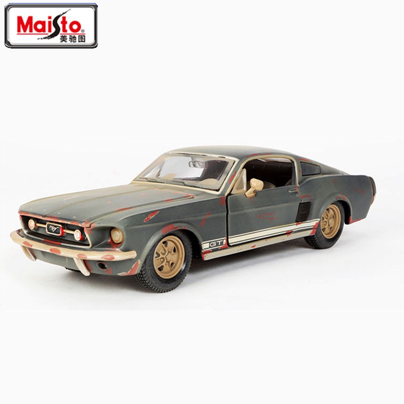 1967 mustang convertible diecast model