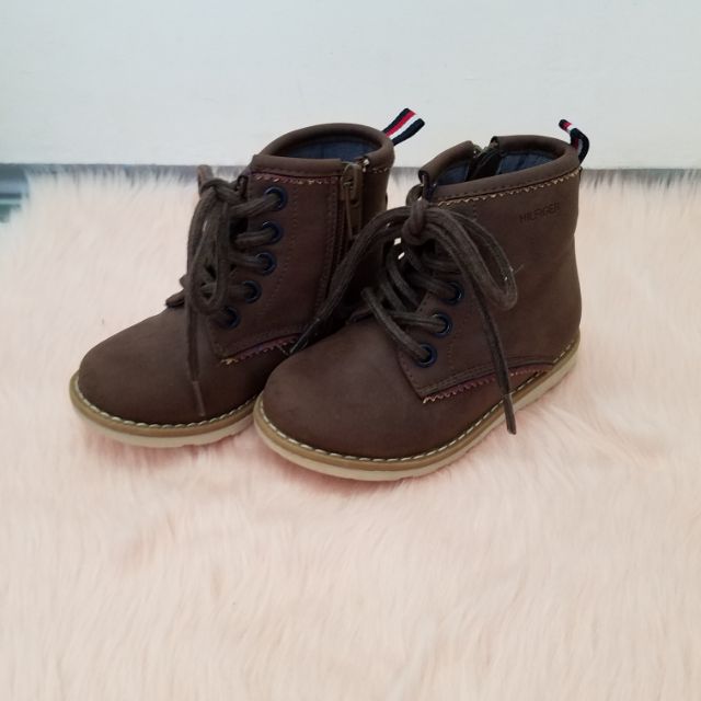 tommy hilfiger boots for toddlers