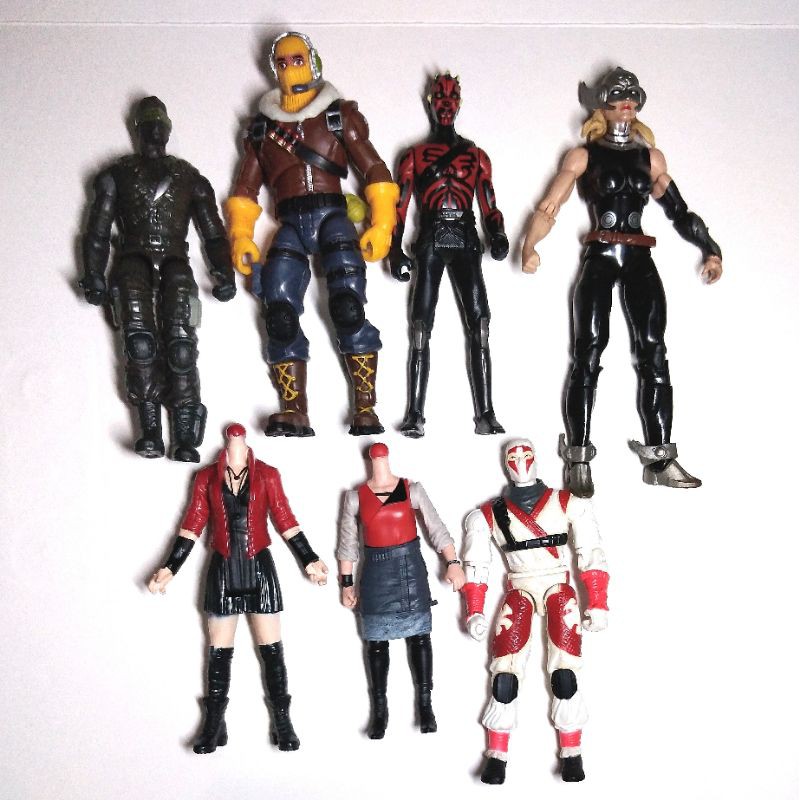 1 18 action figure accessories