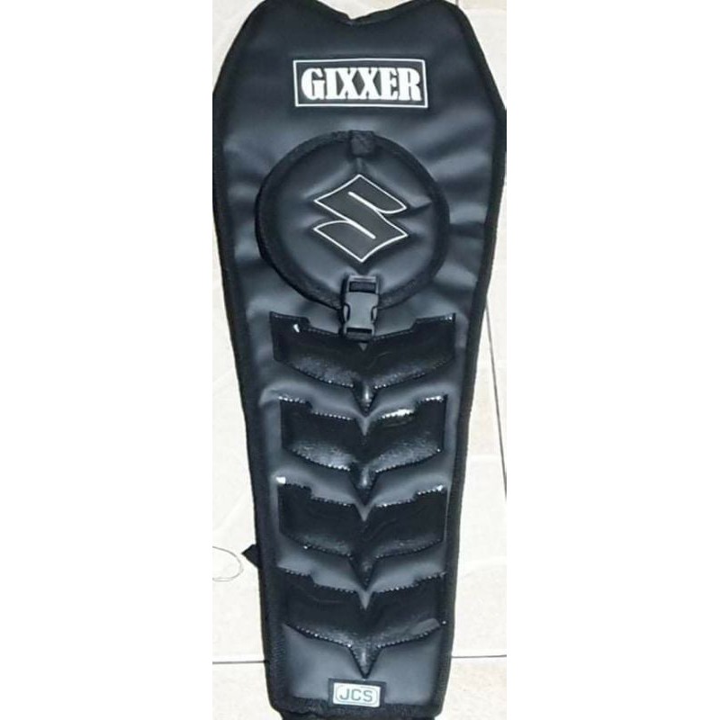 gixxer tank cover