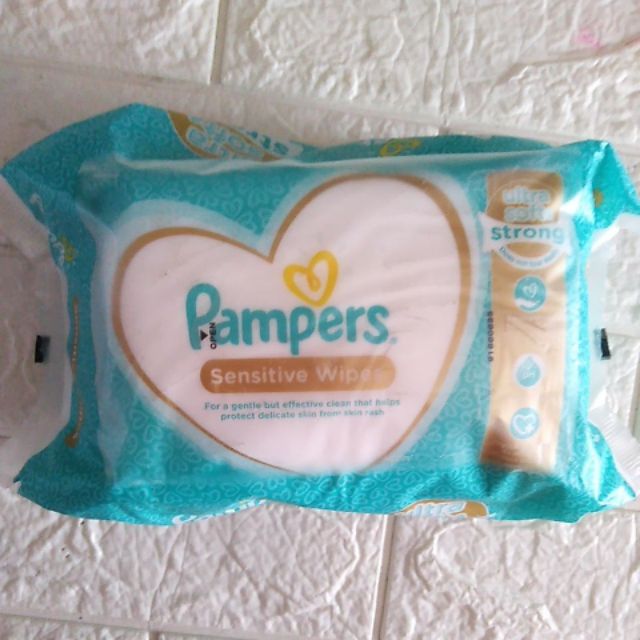 pampers sensitive wipes price