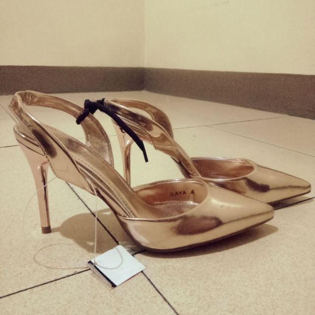 parisian pointed heels