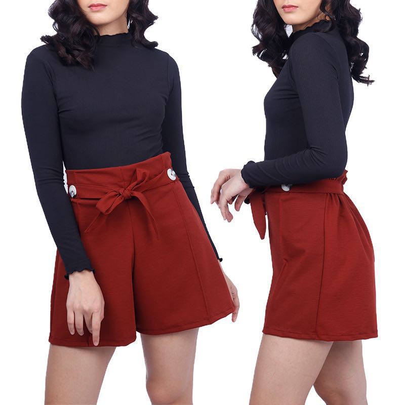 red tie waist shorts