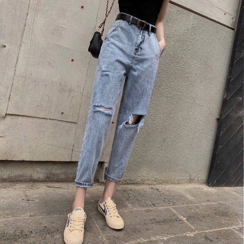 loose ripped jeans women