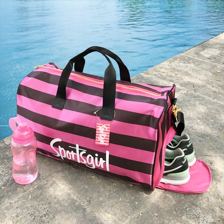 sportsgirl gym bag