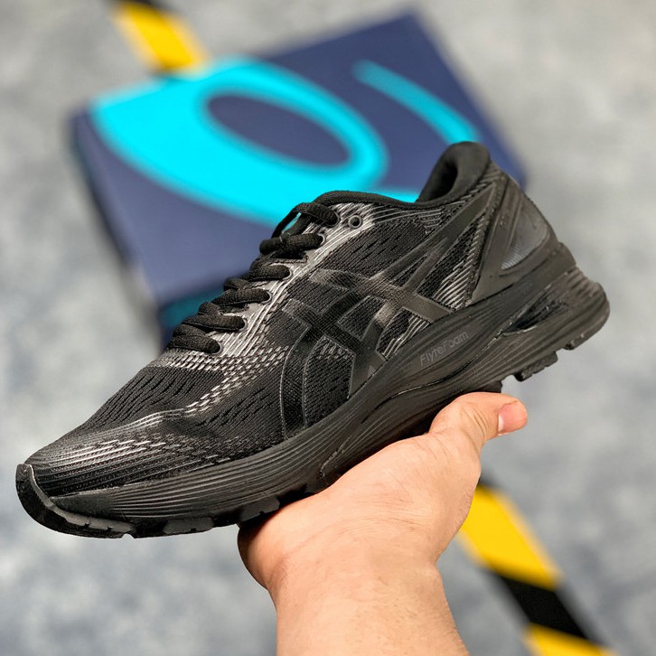 asics black running shoes