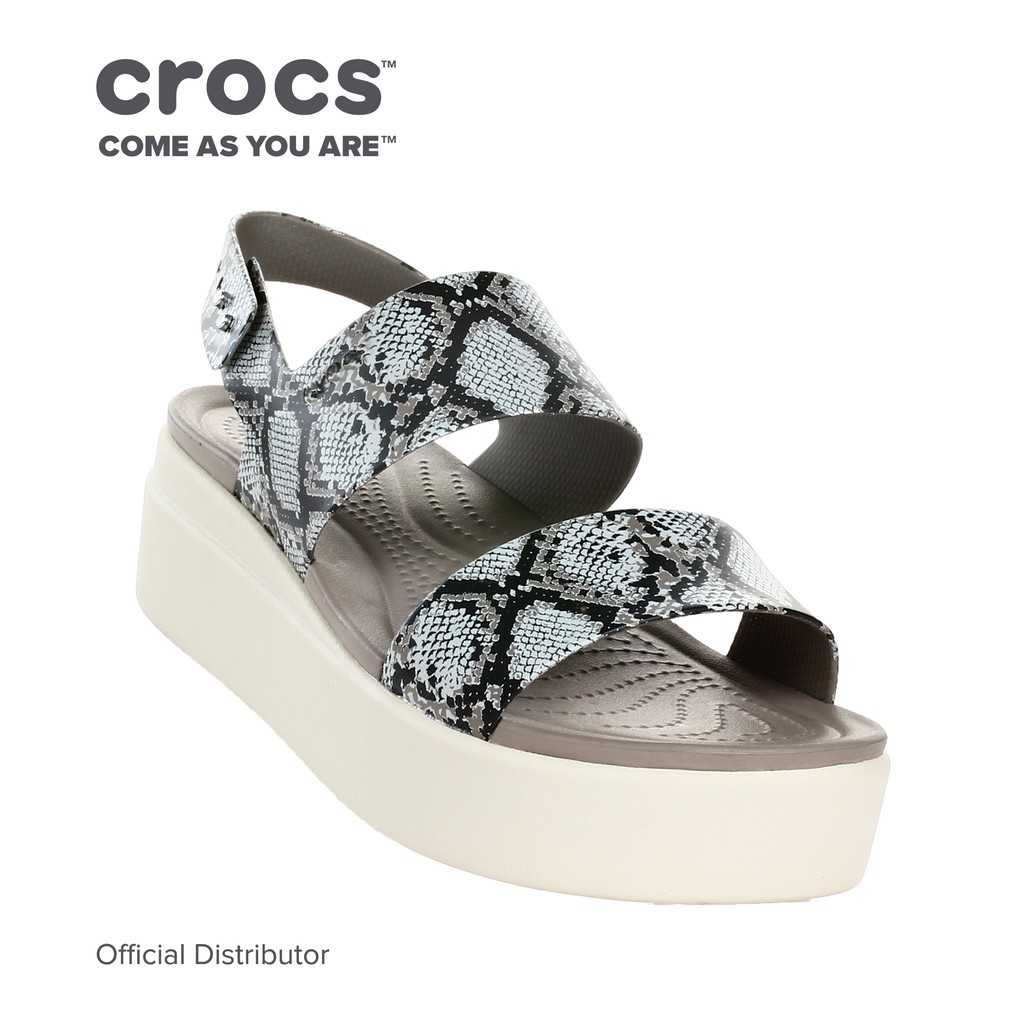 crocs brooklyn collection
