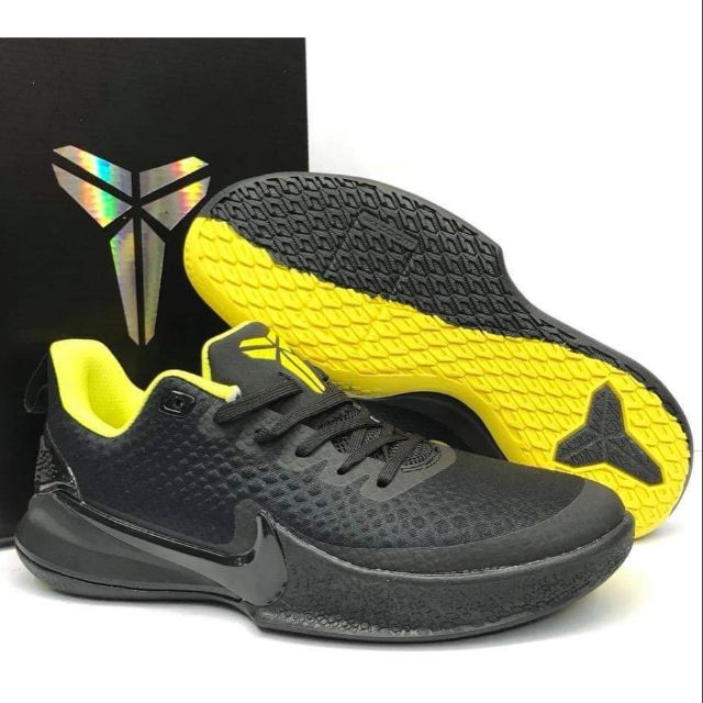 nike mamba focus black and yellow