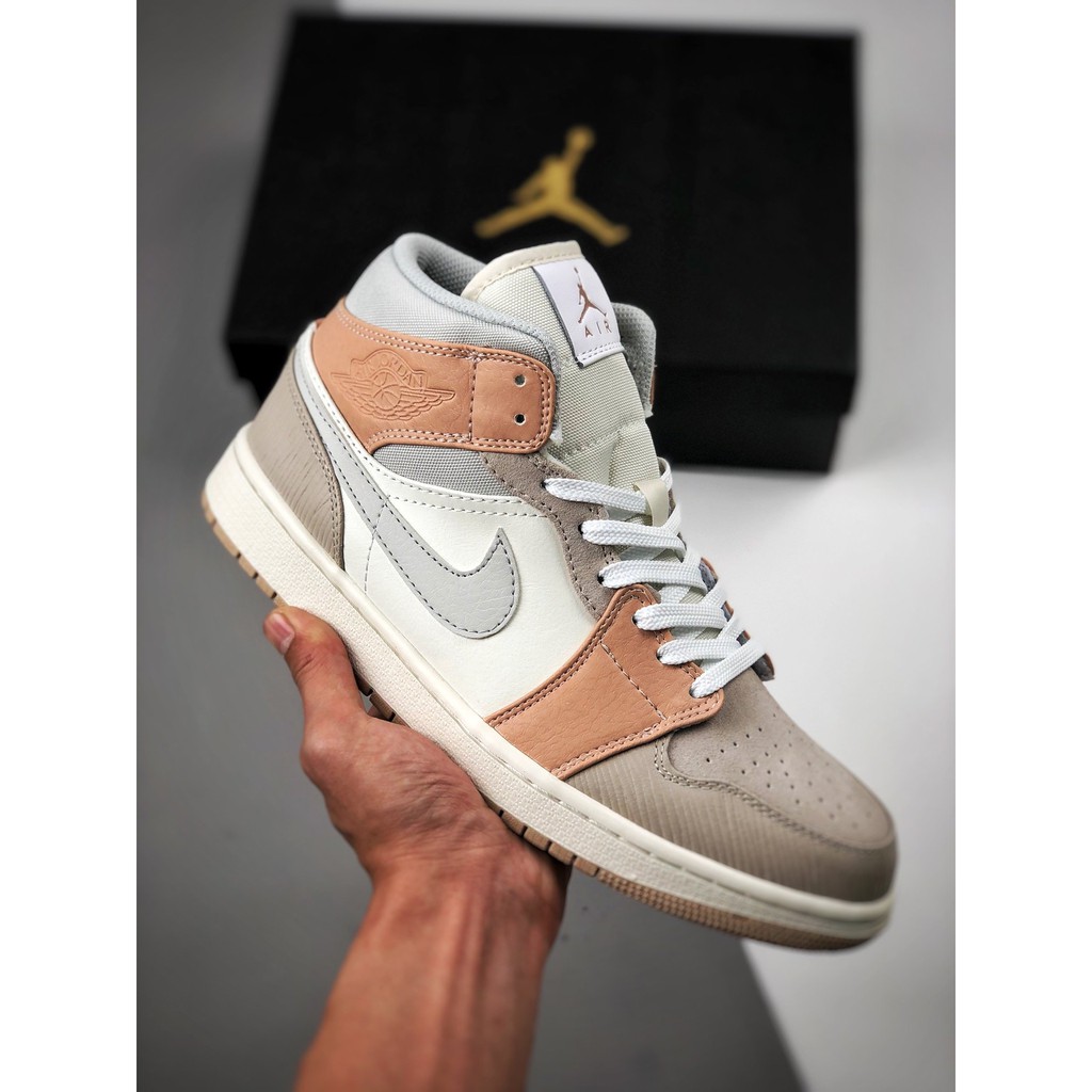 jordan 1 mid original